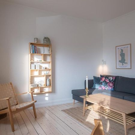 Newly Renovated 1-Bed Apartment In Aalborg Dış mekan fotoğraf