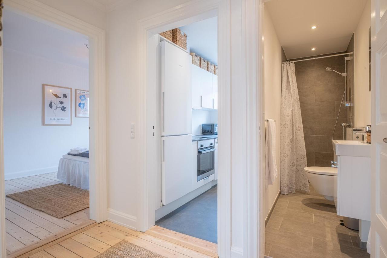 Newly Renovated 1-Bed Apartment In Aalborg Dış mekan fotoğraf