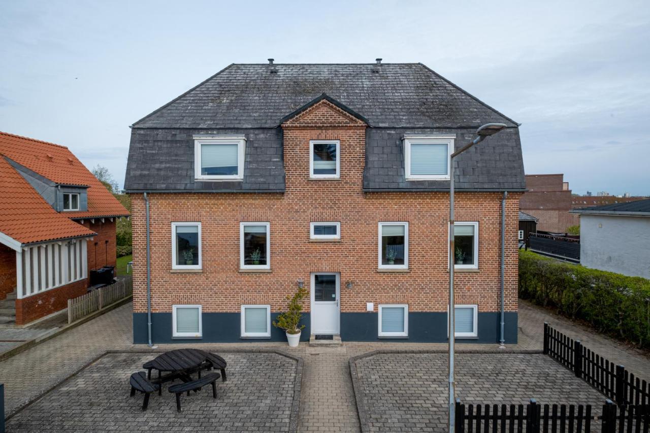 Newly Renovated 1-Bed Apartment In Aalborg Dış mekan fotoğraf